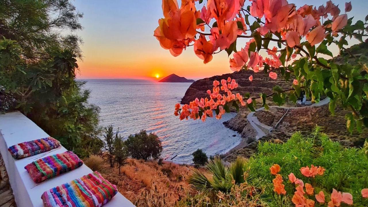 Ivi Beach Front Villa, Leros Vromolithos Екстер'єр фото